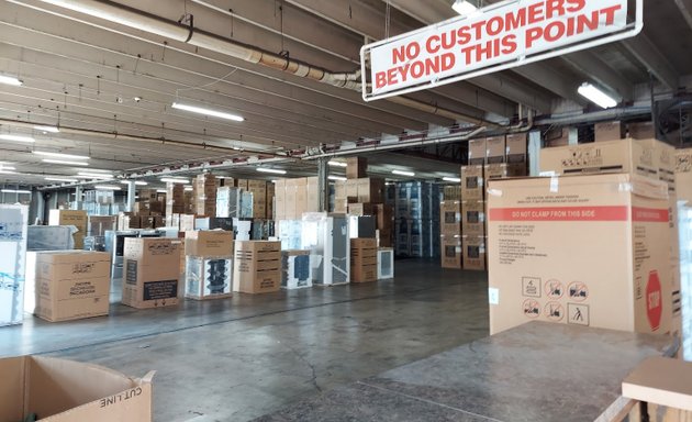 Photo of Hahn Appliance Warehouse Distribution Center