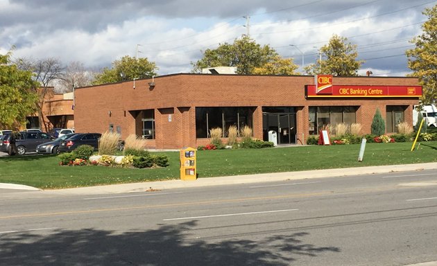 Photo of CIBC Branch with ATM