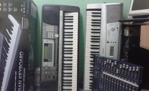 Photo of LTRONICS Piano Keyboard musical instrument repair service