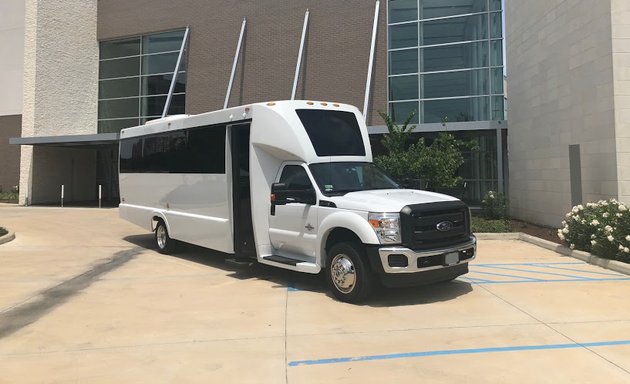 Photo of New Star Transportation - Houston Limousine Service