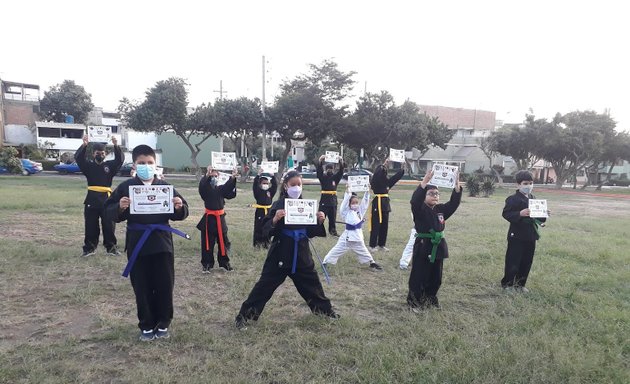 Foto de Perozo American Kenpo Evolution.