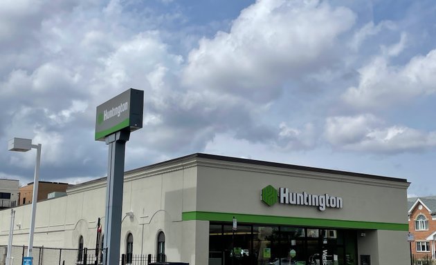 Photo of Huntington Bank