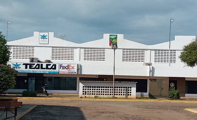 Foto de Tealca Maracaibo. DHL Maracaibo, Fedex Maracaibo