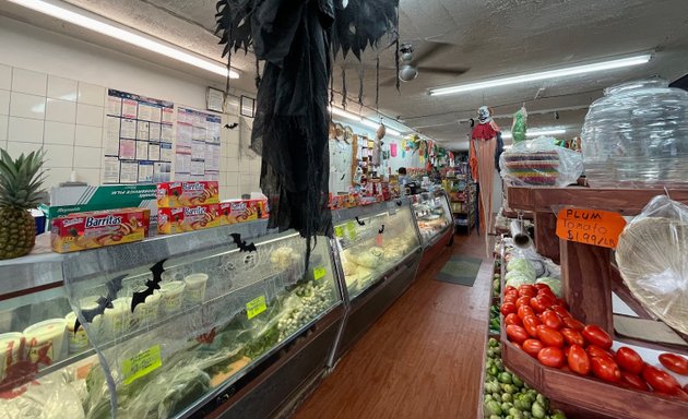 Photo of Los Jasmines Grocery Store