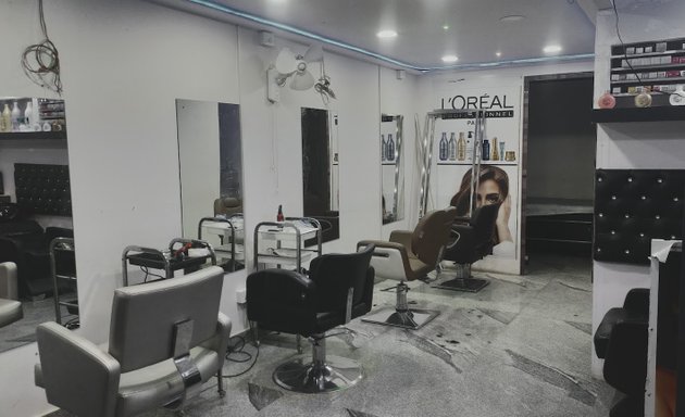 Photo of APHRODYT Hair& Beauty Salon for family