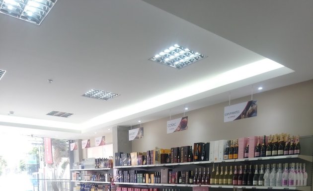 Foto de La Taberna liquor store