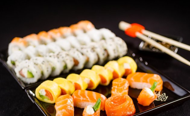 Foto de Sushi 2x1 - Yofre