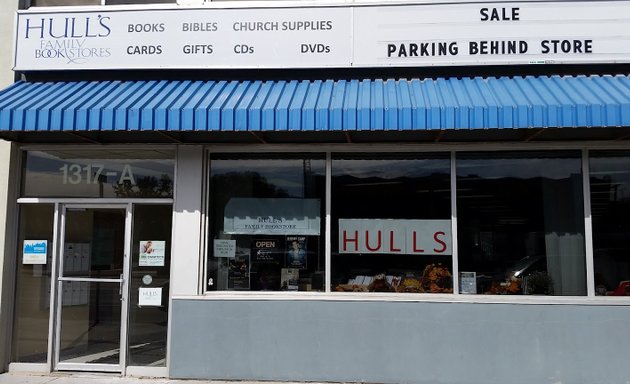 Photo of Hull's Family Bookstore