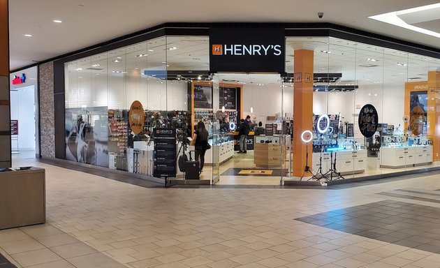 Photo of Henry's