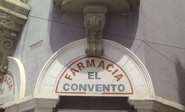 Foto de Edificio Comercial Quintero