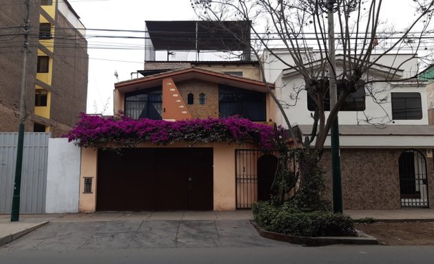 Foto de Centro Acupuntura , Biomagnetismo , Reflexología Podalica , Terapia Energética , " Ming Men"