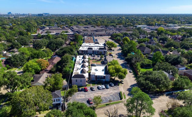 Photo of Braeswood Plaza Apartments by Make Time LLC