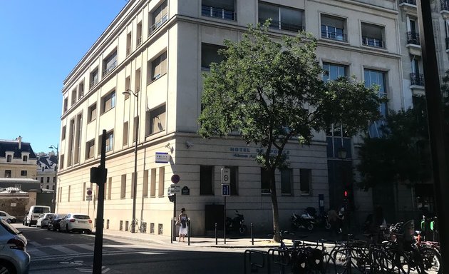 Photo de Hôtel de police du 04ème arrondissement - SAIP Centre Bourdon