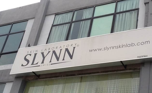 Photo of SKIN Laboratory Slynn
