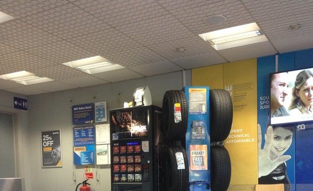 Photo of Kwik Fit Plus - Milton Keynes - Bletchley