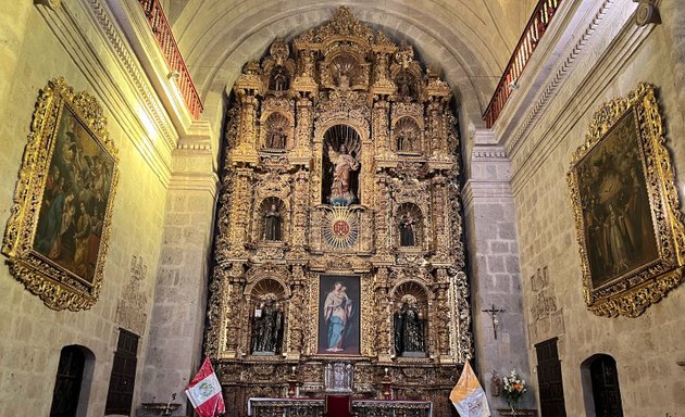 Foto de Templo La Compañía de Jesús Arequipa