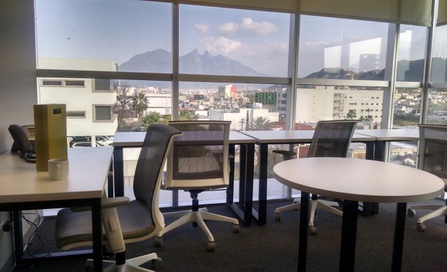 Foto de Citio - Oficinas Equipadas y Amuebladas en Monterrey - Obispado