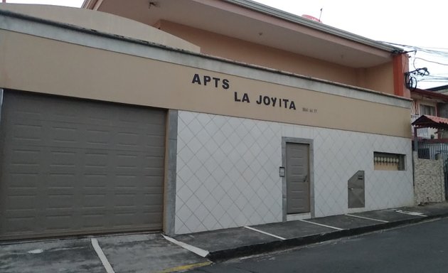 Foto de Apartamentos La Joyita