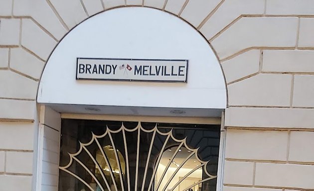 foto Brandy Melville - Rione Colonna