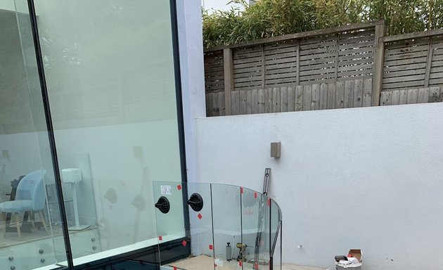 Photo of Sheer Glass SW11 Ltd