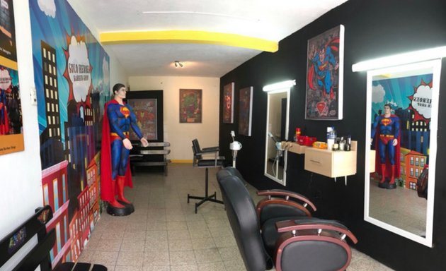 Foto de Solo Héroes Barber Shop