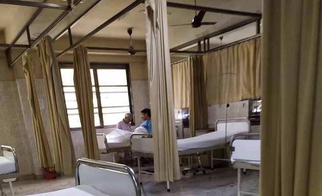 Photo of Hira Mongi Navneet Hospital