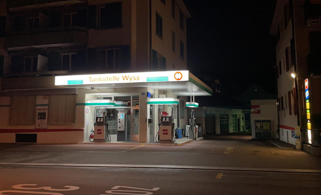 Foto von Wyss Tankstelle I Waschanlage