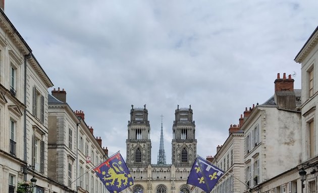 Photo de La Chasse au TrésOrléans | Jeu de piste et Escape Game en extérieur à Orléans