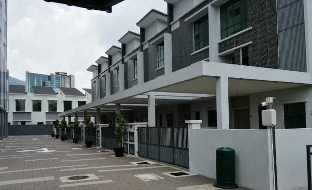 Photo of Jayamas Property