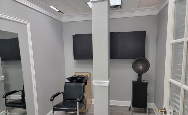 Photo of Unique Salon Suites