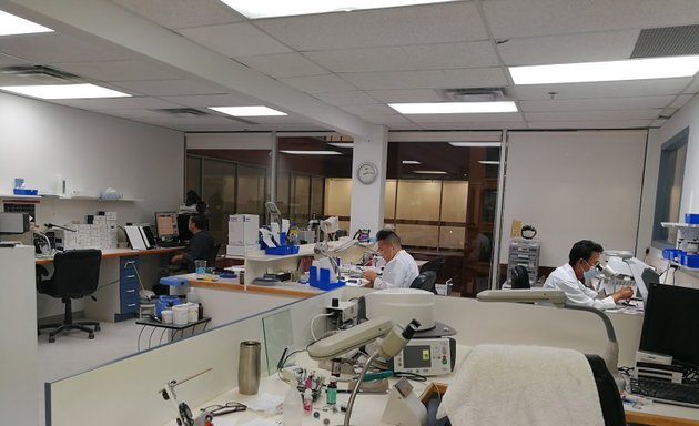 Photo of Pyramid Dental Laboratory