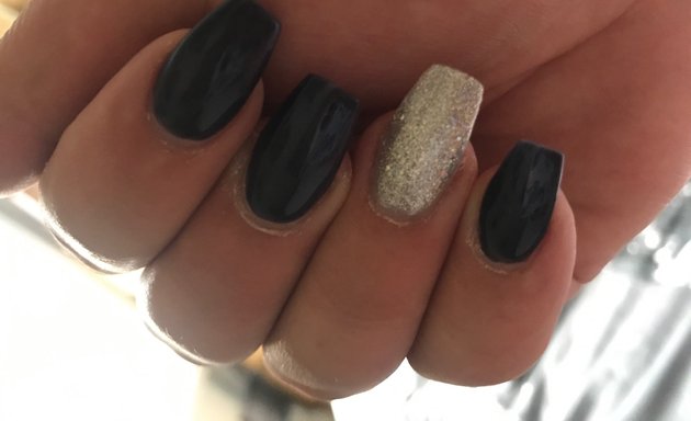 Photo of American Best Nails