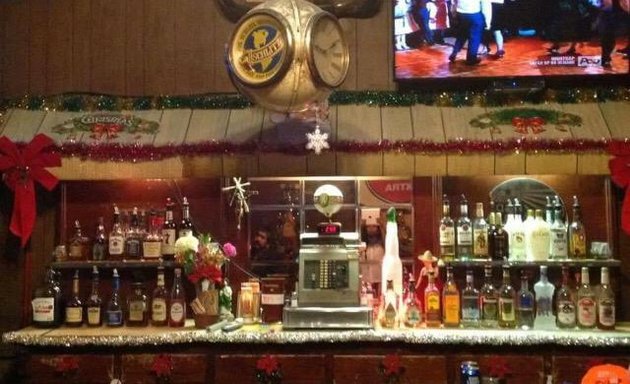 Photo of El Trebol Liquors & Bar