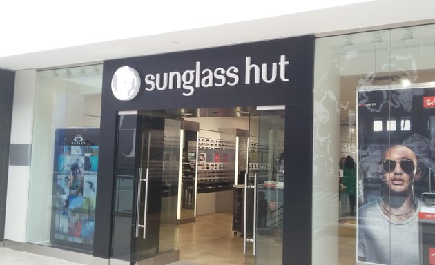 Photo of Sunglass Hut