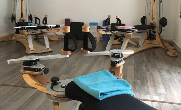 foto Flowing Studio - Pilates Gyrotonic Gyrokinesis - Roma Eur