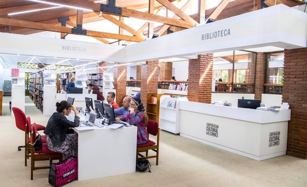 Foto de Biblioteca Las Condes