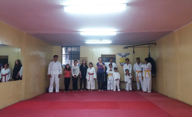 Foto de Club de karate do Tigre Rojo