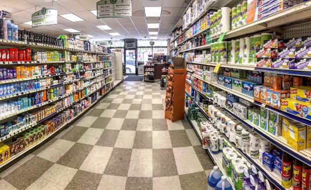 Photo of Franklin & Carroll Drugs