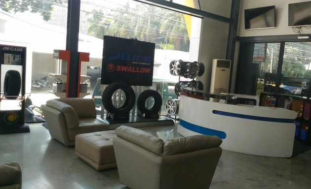 Photo of Pitbull Tyre Center