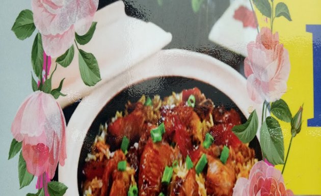Photo of Flower claypot rice