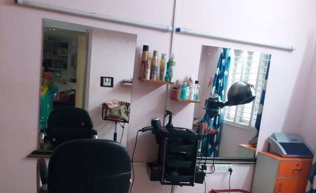 Photo of Nishad Beauty Parlour Ladies And Kids