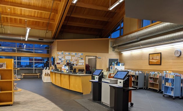 Photo of Fraser Valley Regional Library