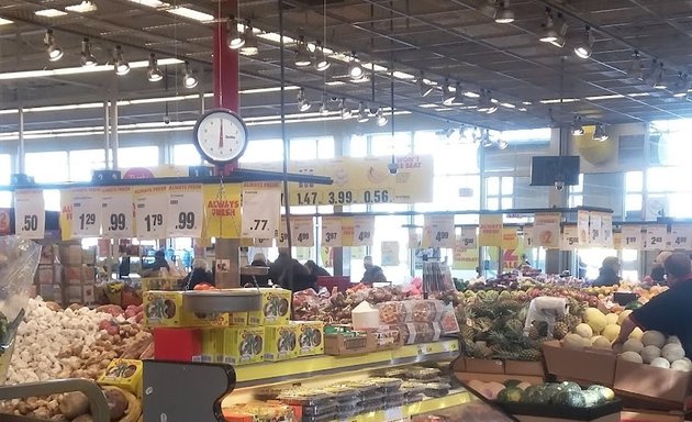 Photo of Mario & Selina's No Frills