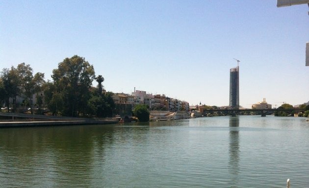 Foto de Cruceros Torre Del Oro