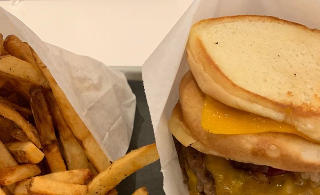 Photo of Krave Burger