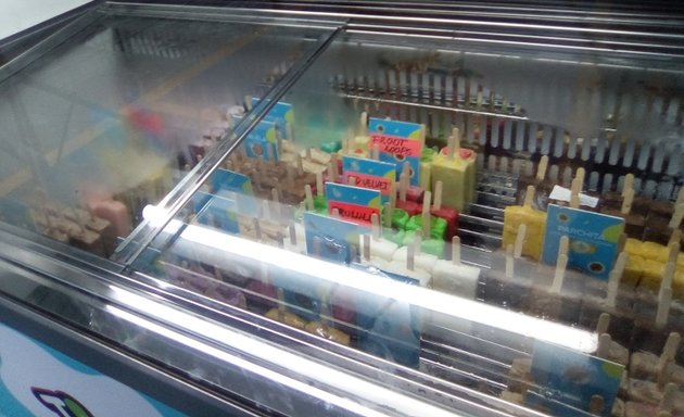 Foto de two Paletas