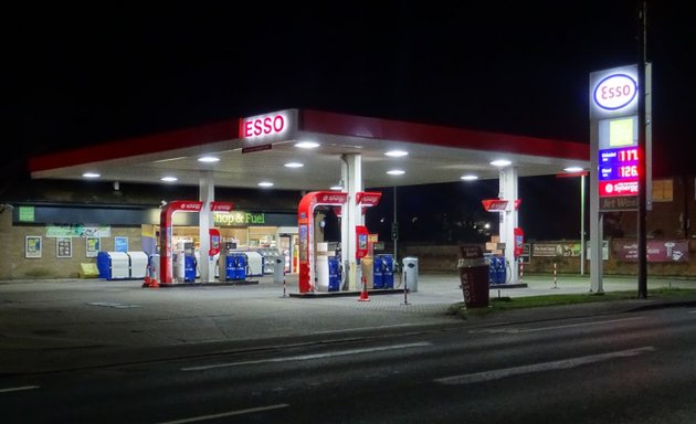 Photo of East of England Co-op Foodstore and Petrol Station