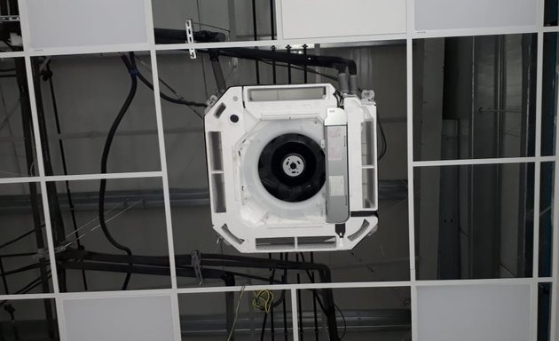 Photo of Confident Cooling System