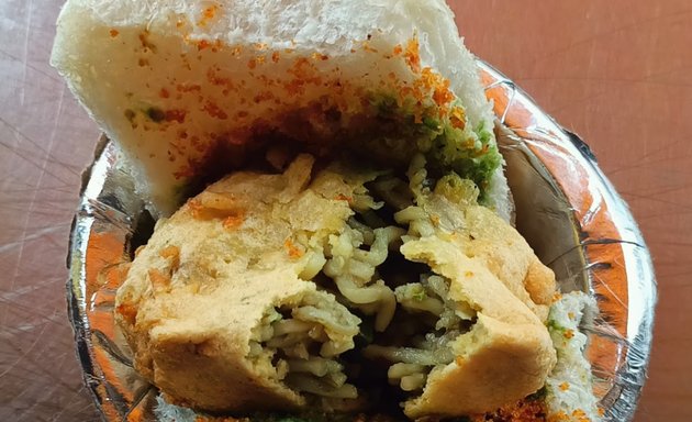 Photo of Laxman's Om Vada Pav