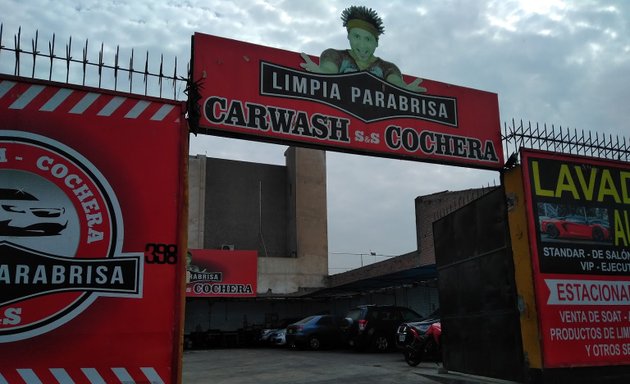 Foto de Limpia parabrisa - Car wash